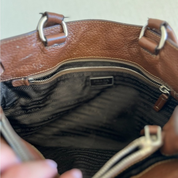 Prada Vitello Daino Side Pocket Tote / Shoulder Bag in Brown - Picture 8 of 8